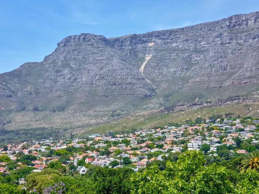 To Let 2 Bedroom Property for Rent in Gardens Western Cape